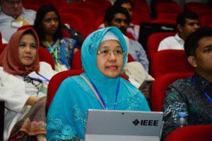 The-6th-IEEE-R10-HTC-moves-onto-its-2nd-day