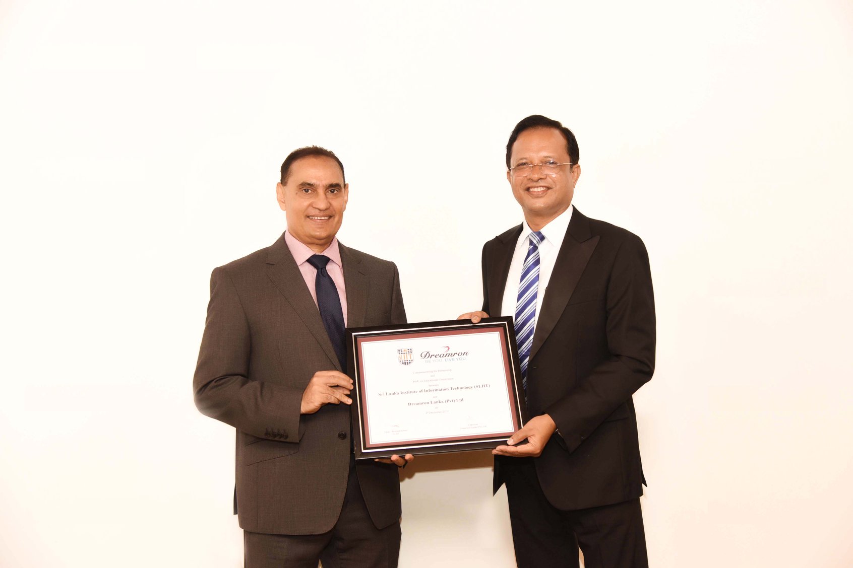 SLIIT-Business-School-partners-with-Dreamron-Sri-Lanka