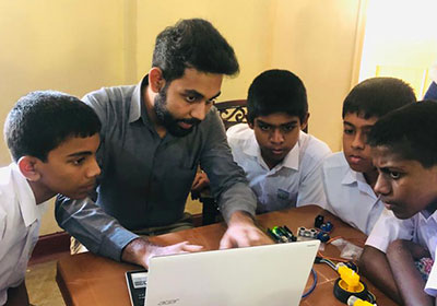 Robotics-for-students-in-Science-Society-of-Dudley-Senanayake-Central-College-Tholangamuwa-